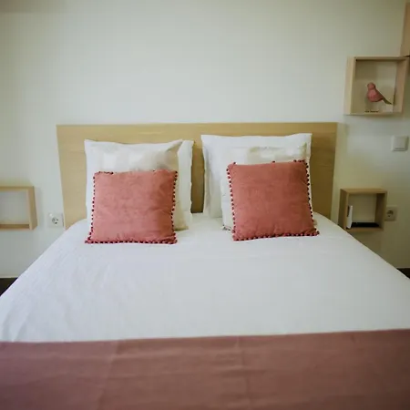 Casa Pao De Lo Vale S Domingos Raiva