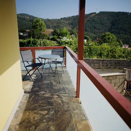 Casa Pao De Lo Vale S Domingos *