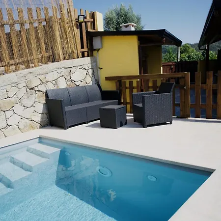 Casa Pao De Lo Vale S Domingos Vakantiehuis Raiva