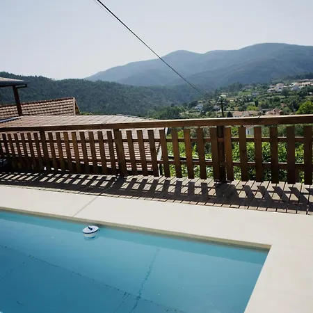 Casa Pao De Lo Vale S Domingos Vakantiehuis
