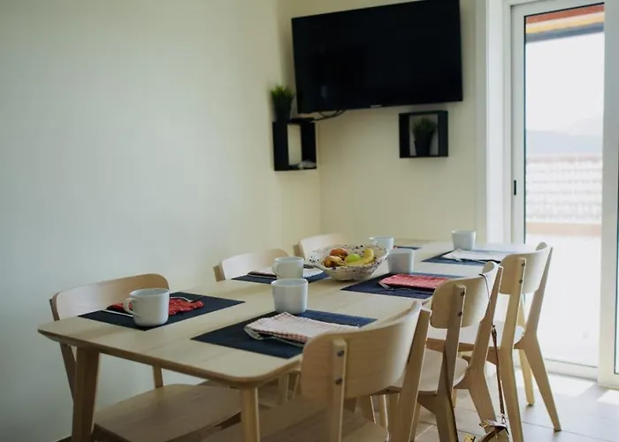 Casa Pao De Lo Vale S Domingos Raiva