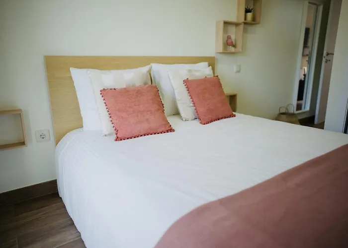 Casa Pao De Lo Vale S Domingos *