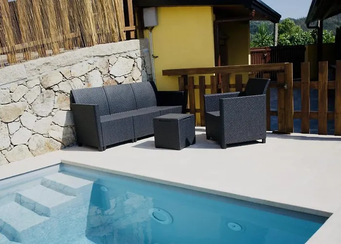 Casa Pao De Lo Vale S Domingos Nyaraló Raiva