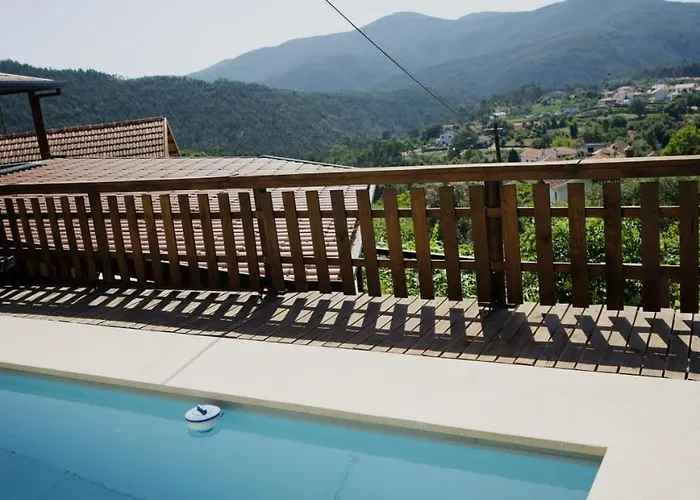 Casa Pao De Lo Vale S Domingos Nyaraló